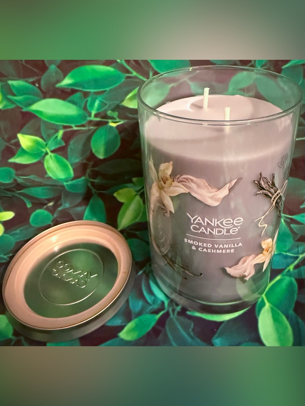 BOGO Yankee Candle 2 Wick 20oz Smoked Vanilla and Cashmere